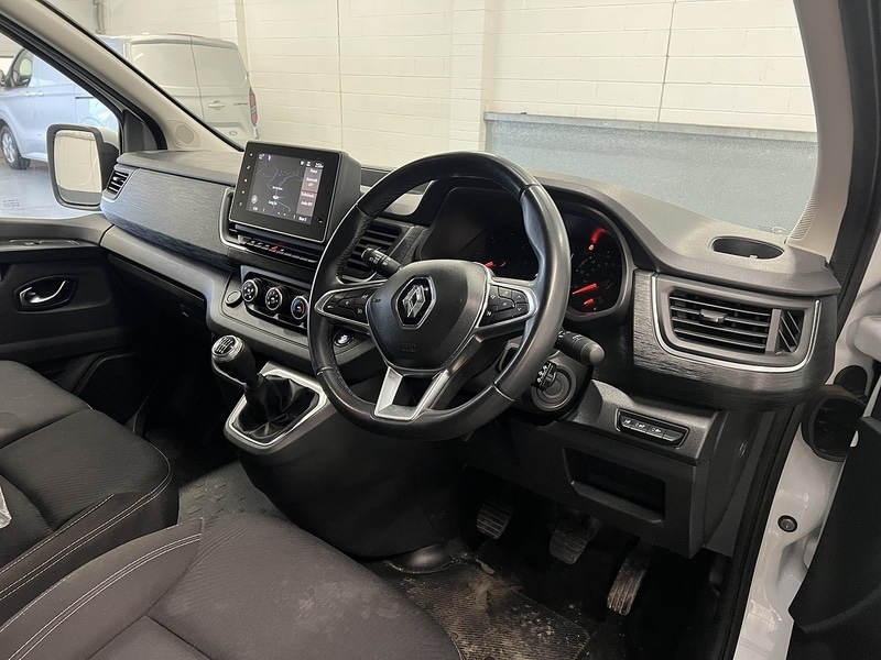 Used Renault Trafic 2024 for sale - 76906083: Photo 6