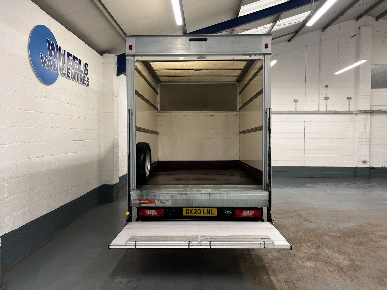 Used Ford Transit 2020 for sale - 76563831: Photo 26