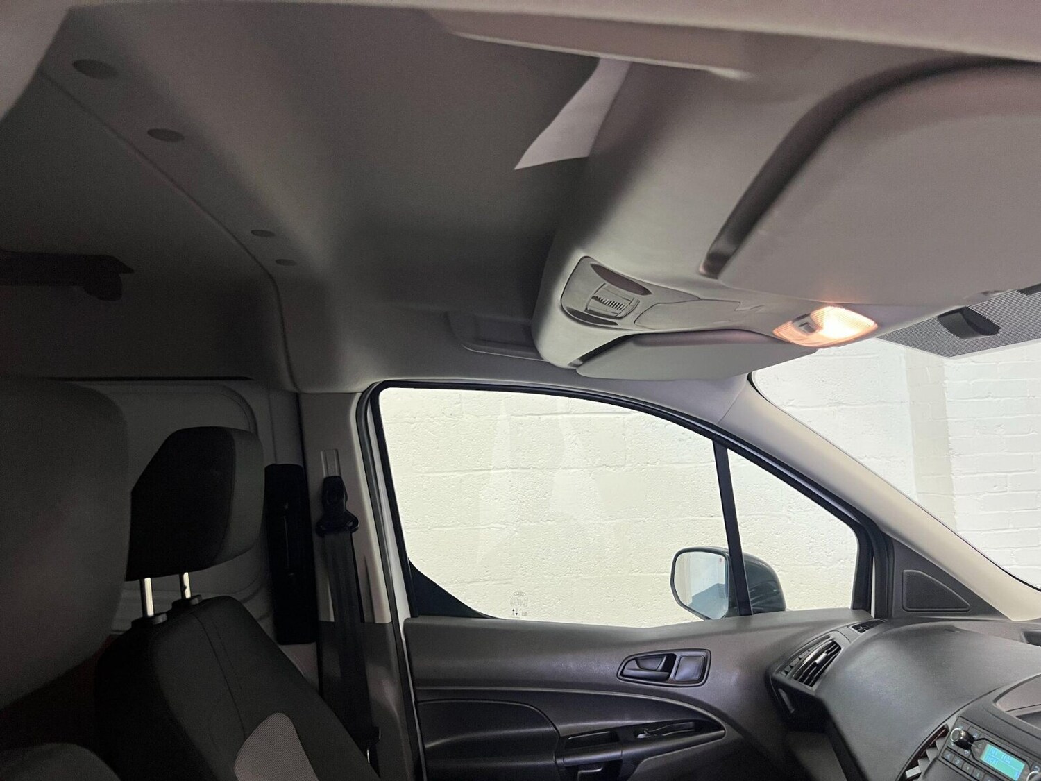 Used Ford Transit Connect 2020 for sale - 75675213: Photo 30