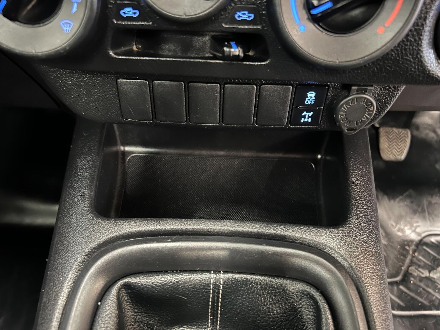 Used Toyota Hilux 2021 for sale - 76195983: Photo 12