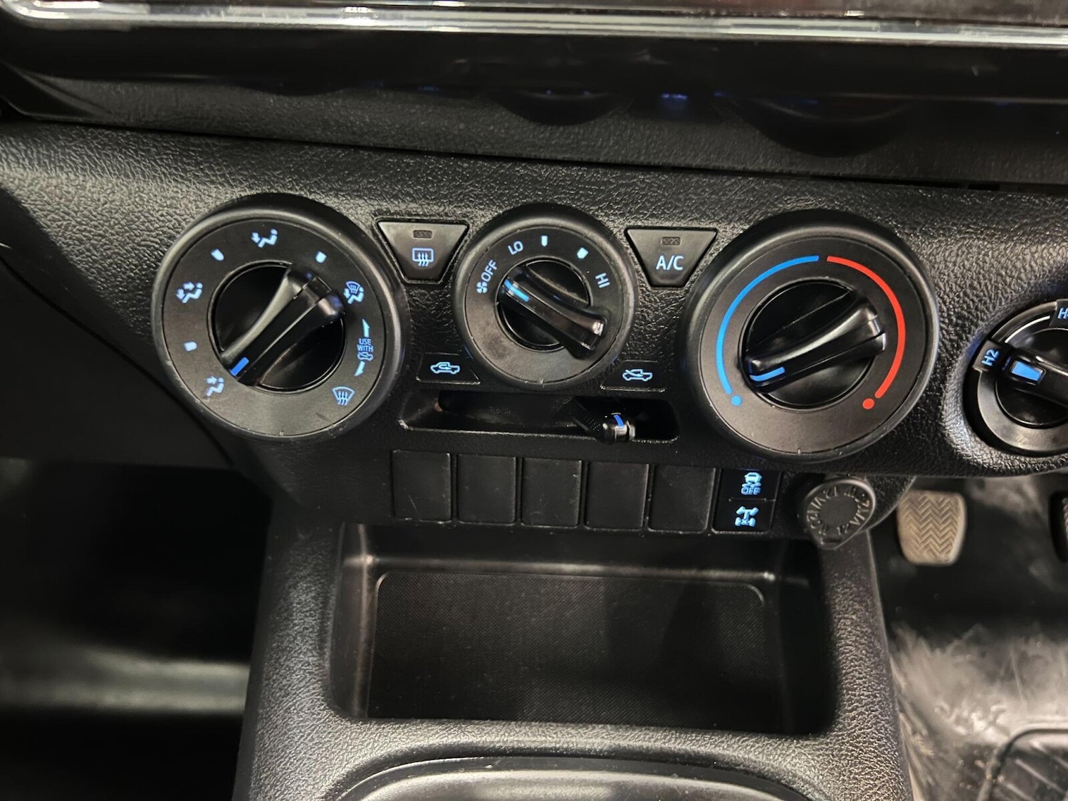 Used Toyota Hilux 2021 for sale - 76195983: Photo 15