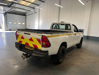 Used Toyota Hilux 2021 for sale - 76195983: Photo 3