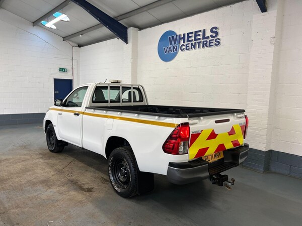 Used Toyota Hilux 2021 for sale - 76195983: Photo 5
