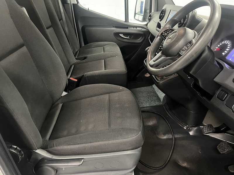 Used Mercedes-Benz Sprinter 2023 for sale - 77213045: Photo 10