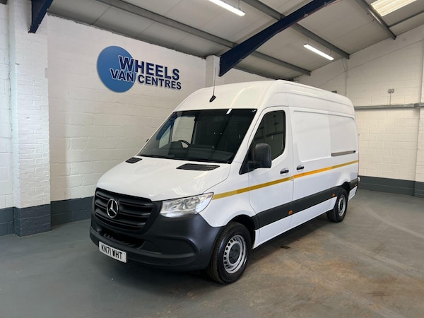Used Mercedes-Benz Sprinter 2021 for sale - 75404303: Photo 1