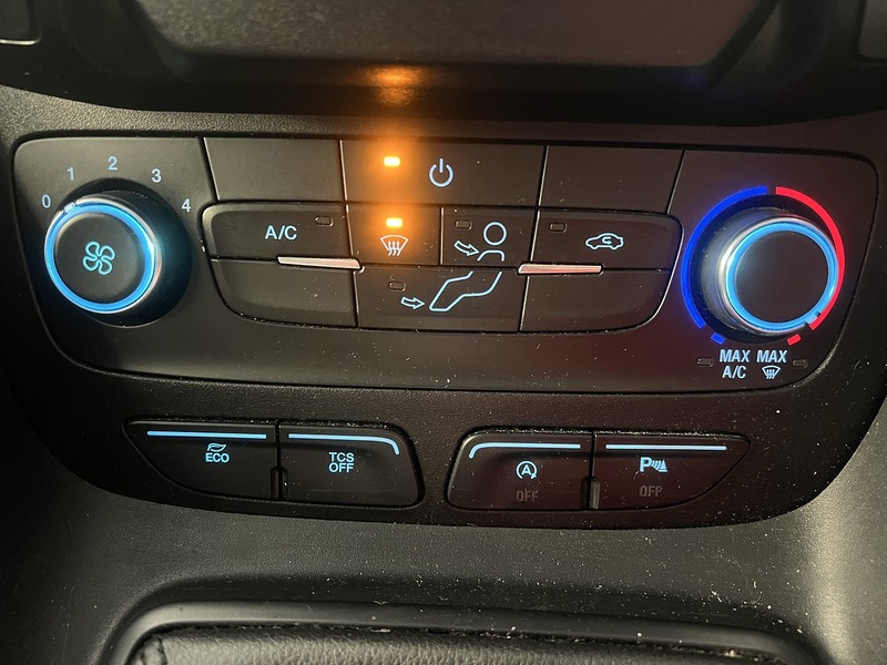 Used Ford Transit Connect 2020 for sale - 77200880: Photo 9