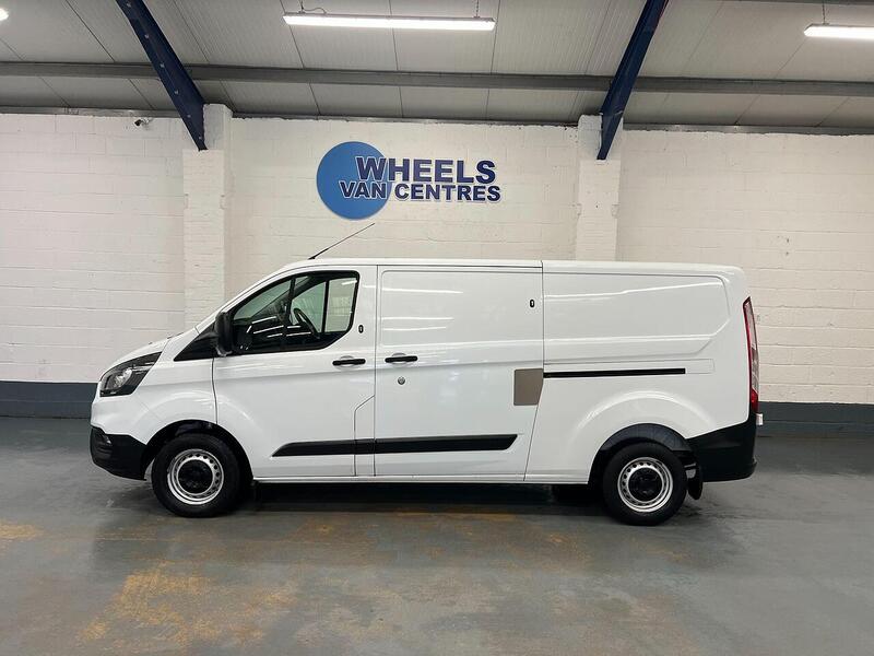 Used Ford Transit Custom 2021 for sale - 76904214: Photo 2