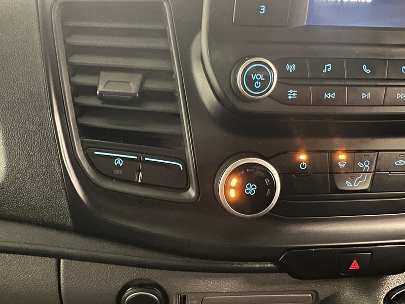 Used Ford Transit 2021 for sale - 76906073: Photo 26