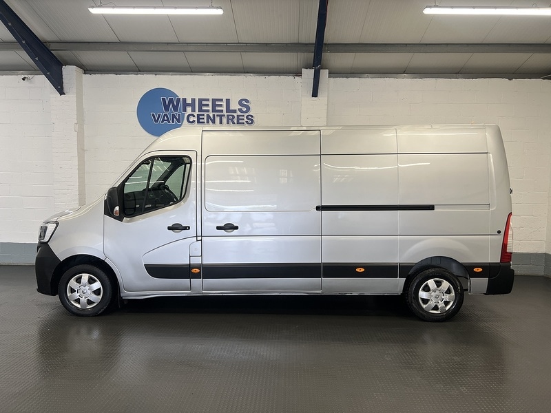 Used Renault Master 2023 for sale - 78154598: Photo 2