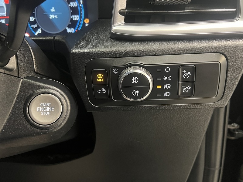 Used Volkswagen Amarok 2024 for sale - 77227898: Photo 19