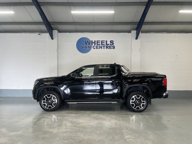 Used Volkswagen Amarok 2024 for sale - 77227898: Photo 2