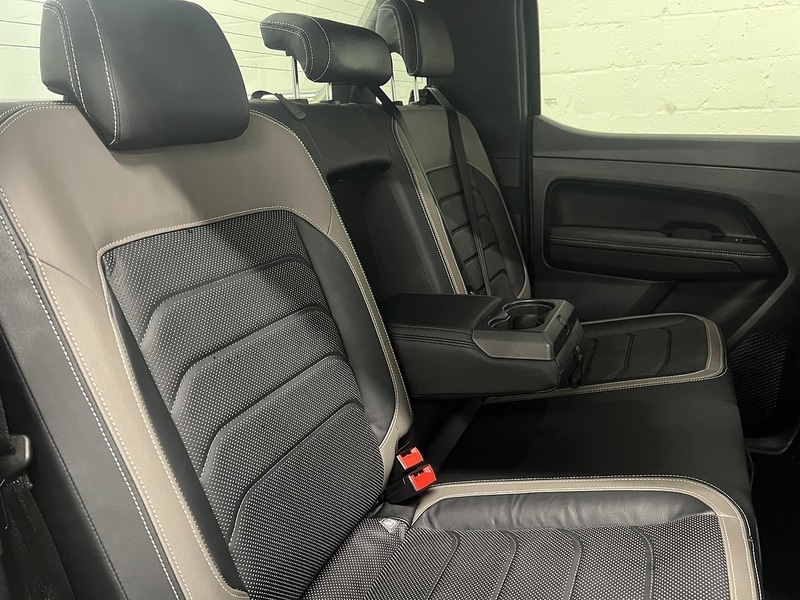 Used Volkswagen Amarok 2024 for sale - 77227898: Photo 38