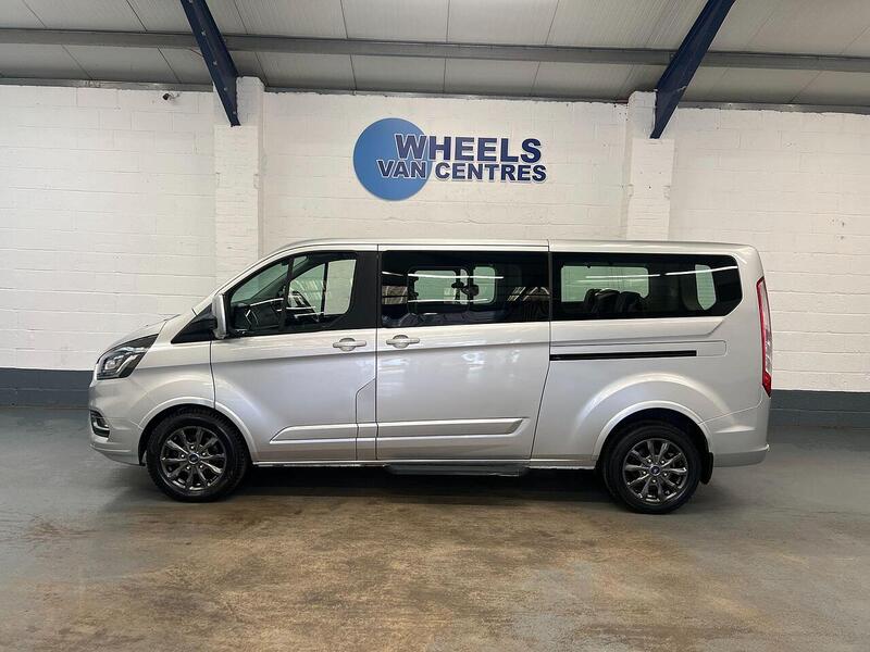 Used Ford Tourneo Custom 2021 for sale - 76904332: Photo 2