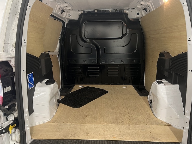 Used Ford Transit Courier 2022 for sale - 77172748: Photo 5