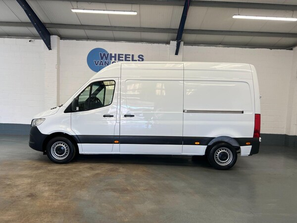 Used Mercedes-Benz Sprinter 2024 for sale - 75406750: Photo 2