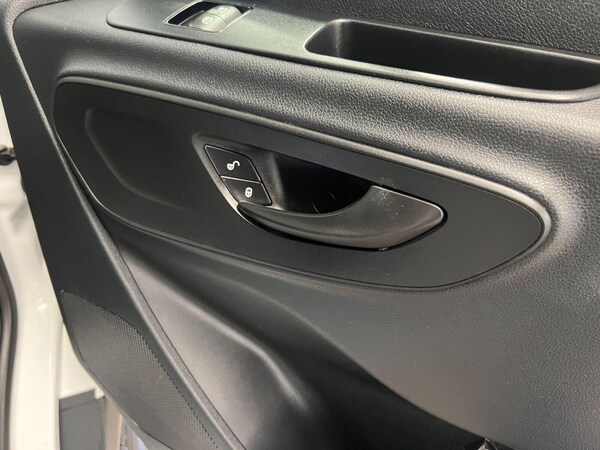 Used Mercedes-Benz Sprinter 2024 for sale - 75406750: Photo 32