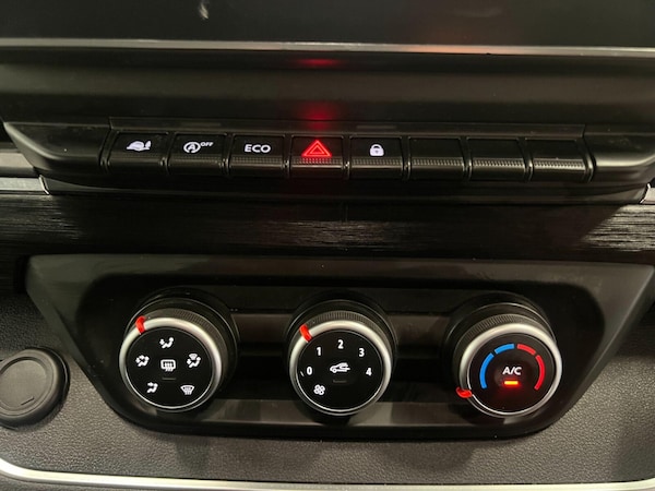 Used Renault Trafic 2022 for sale - 75404391: Photo 15