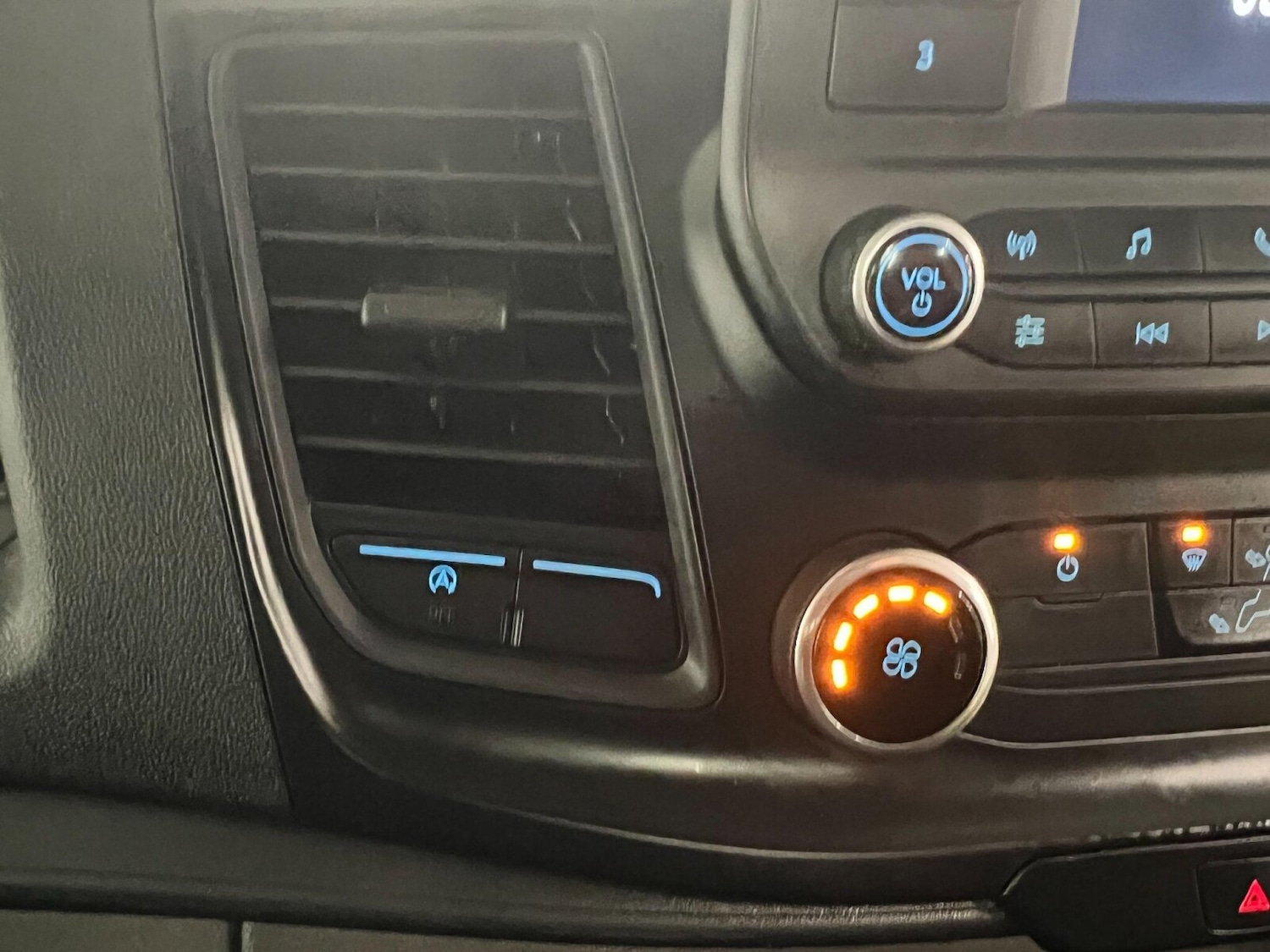 Used Ford Transit 2022 for sale - 76873923: Photo 22