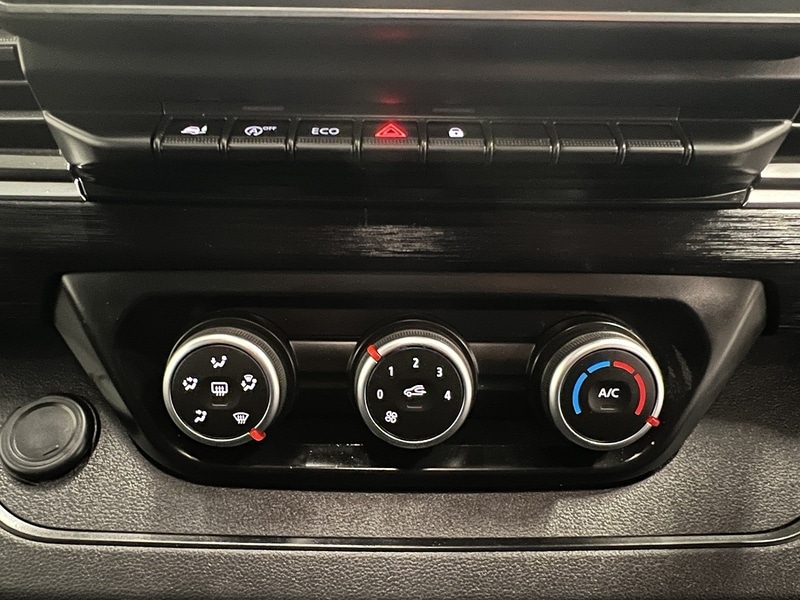 Used Renault Trafic 2024 for sale - 76982523: Photo 25