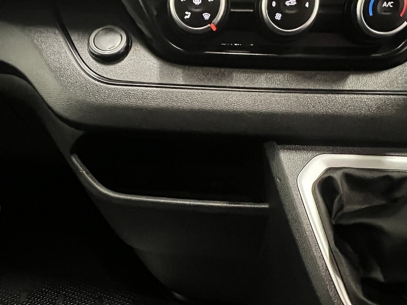 Used Renault Trafic 2024 for sale - 76982523: Photo 26