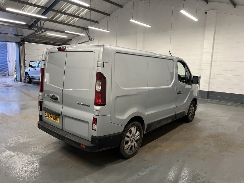 Used Renault Trafic 2024 for sale - 76982523: Photo 3