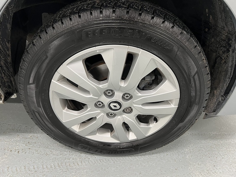 Used Renault Trafic 2024 for sale - 76982523: Photo 37