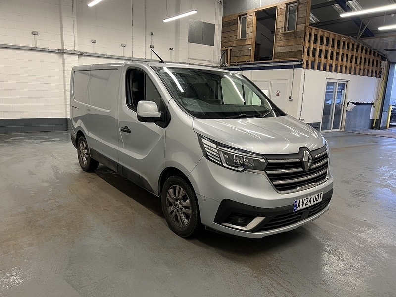 Used Renault Trafic 2024 for sale - 76982523: Photo 4