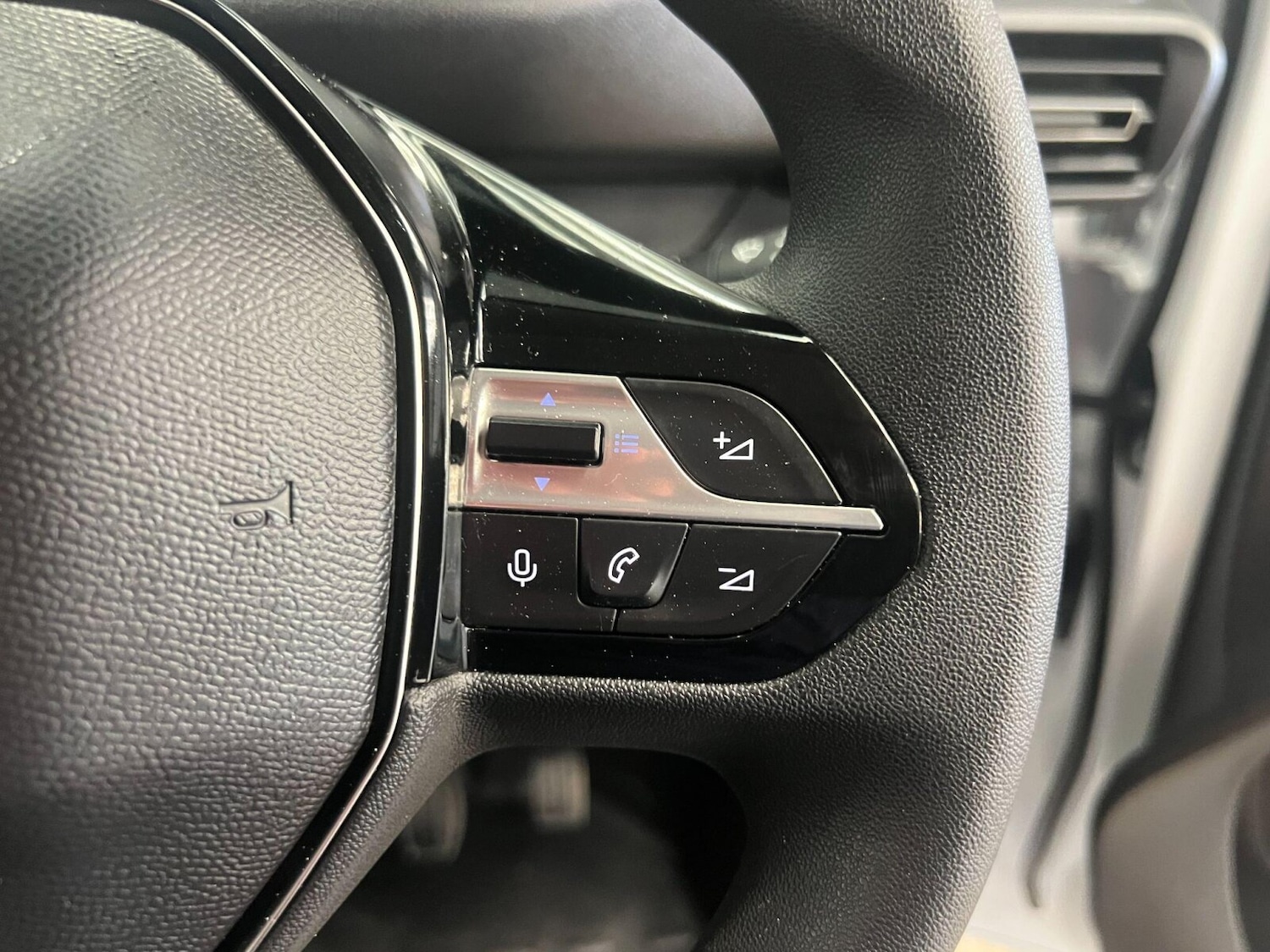 Used Peugeot Partner 2024 for sale - 75403940: Photo 12