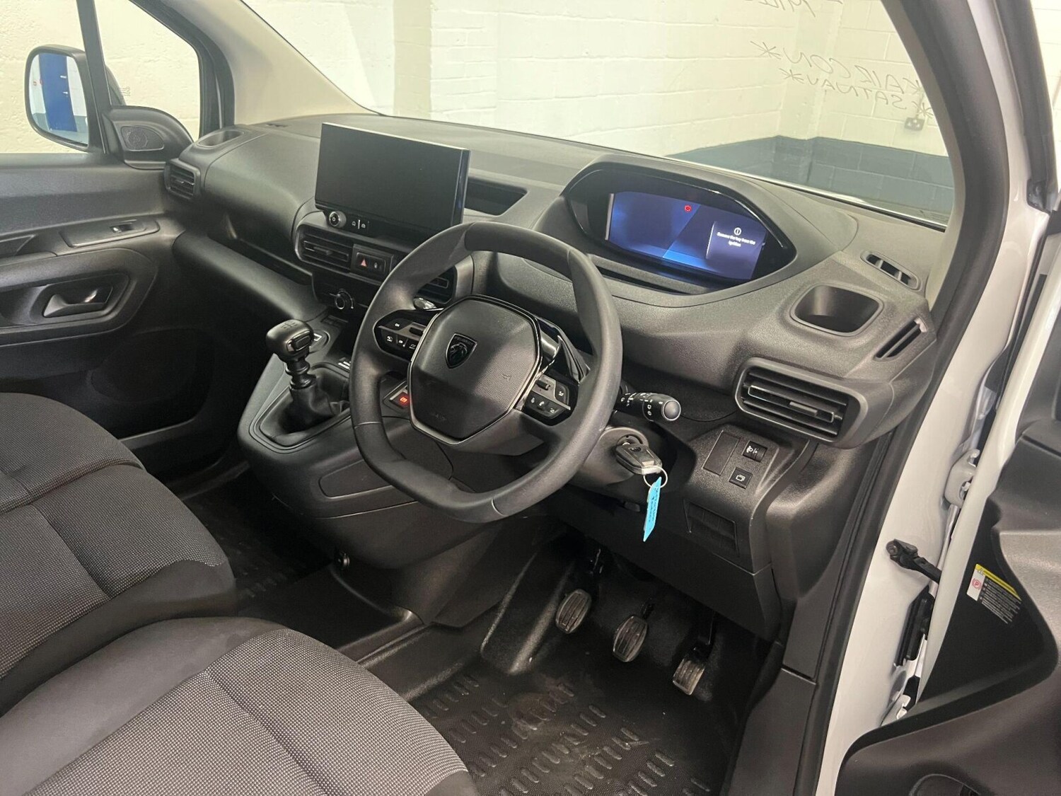 Used Peugeot Partner 2024 for sale - 75403940: Photo 15