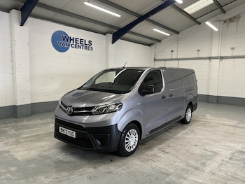 Toyota ProAce feature image