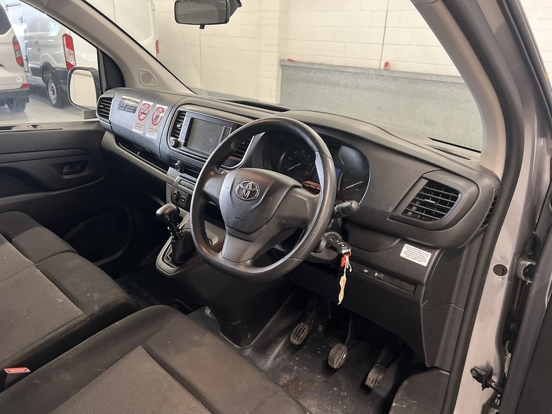 Used Toyota ProAce 2024 for sale - 77643350: Photo 6