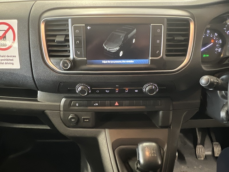 Used Toyota ProAce 2024 for sale - 77643350: Photo 8