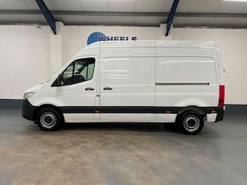 Used Mercedes-Benz Sprinter 2024 for sale - 76044407: Photo 2