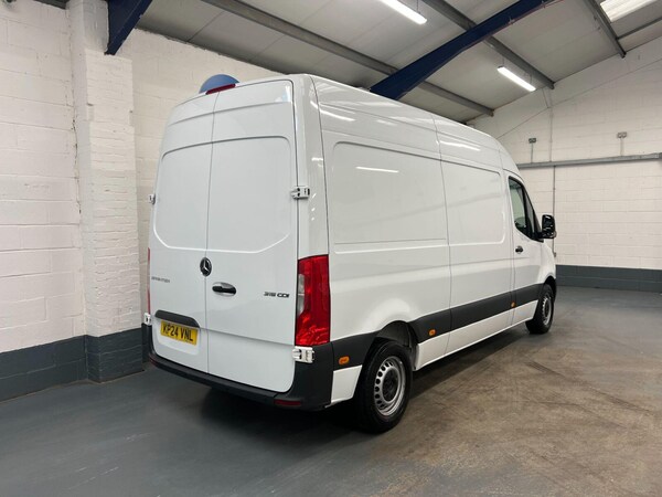 Used Mercedes-Benz Sprinter 2024 for sale - 76044407: Photo 8