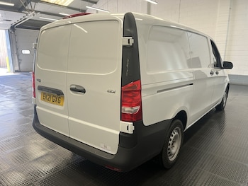 Used Mercedes-Benz Vito 2021 for sale - 78931607: Photo