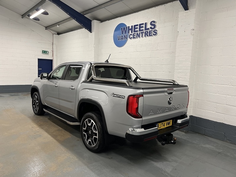 Used Volkswagen Amarok 2024 for sale - 76932160: Photo 3