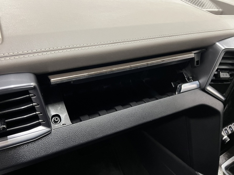 Used Volkswagen Amarok 2024 for sale - 76932160: Photo 32