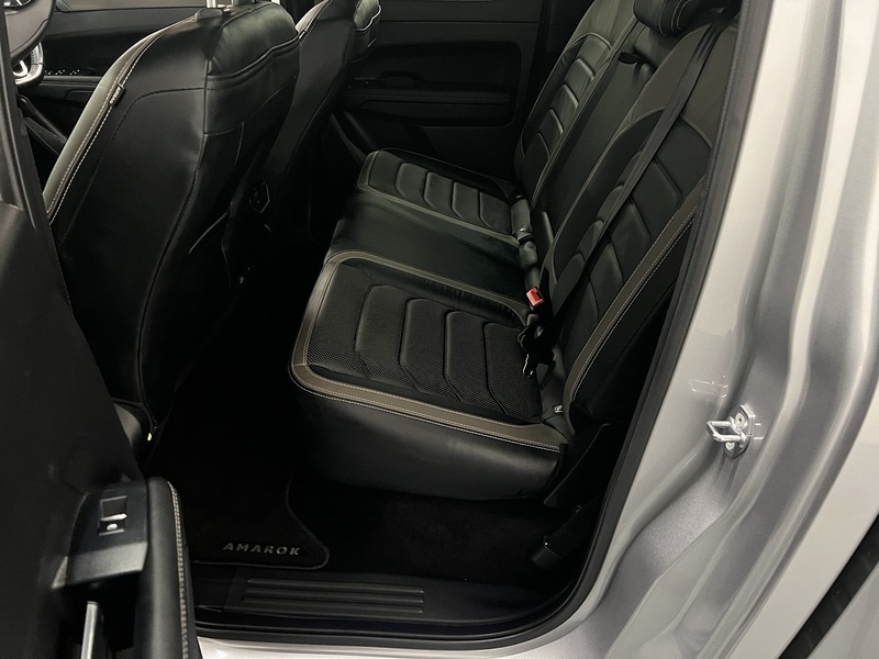 Used Volkswagen Amarok 2024 for sale - 76932160: Photo 35