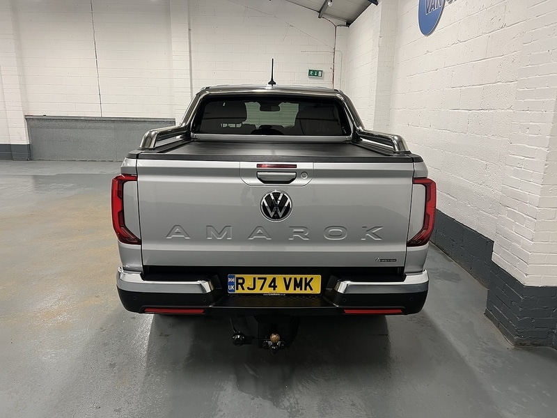 Used Volkswagen Amarok 2024 for sale - 76932160: Photo 4