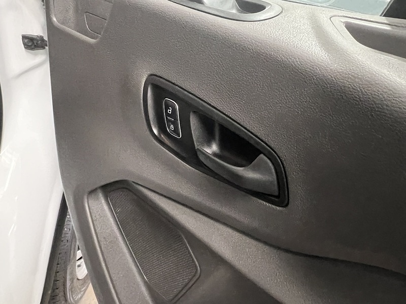 Used Ford Transit 2023 for sale - 76940402: Photo 13