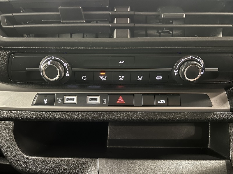 Used Vauxhall Vivaro 2024 for sale - 77263966: Photo 25