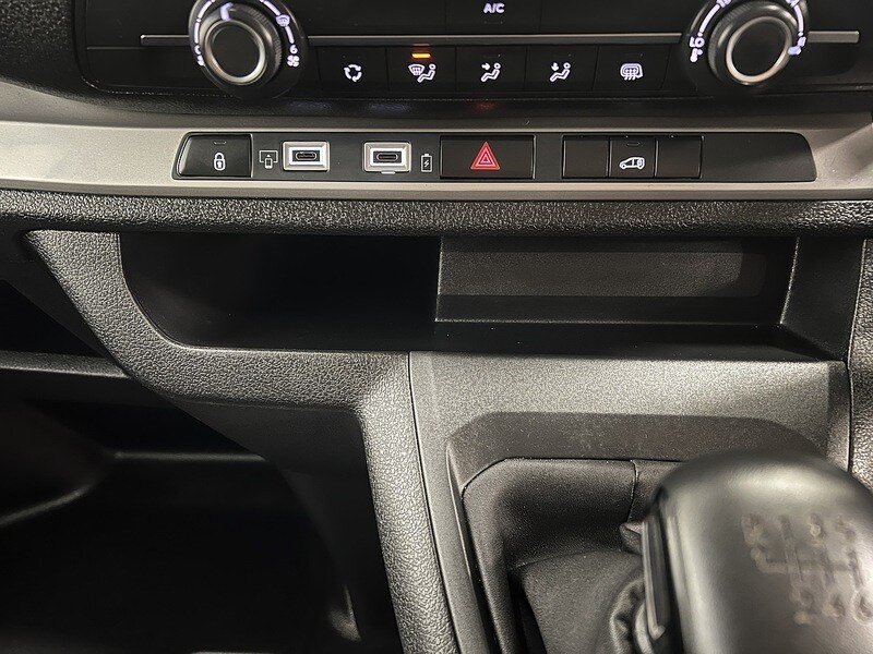 Used Vauxhall Vivaro 2024 for sale - 77263966: Photo 26