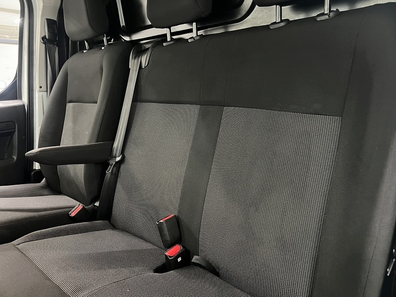 Used Vauxhall Vivaro 2024 for sale - 77263966: Photo 32