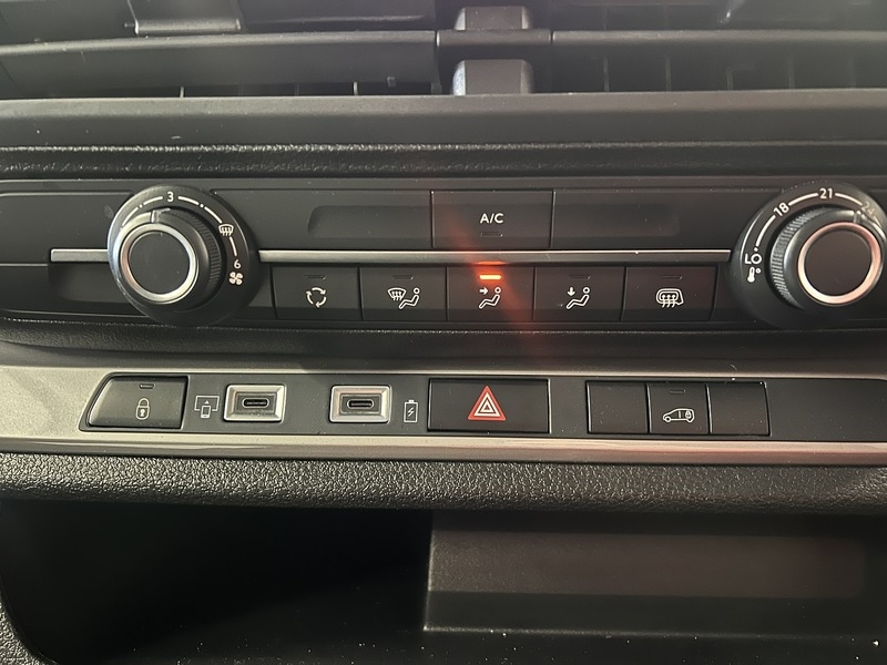 Used Vauxhall Vivaro 2024 for sale - 77263966: Photo 9