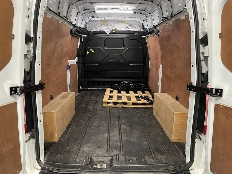 Used Ford Transit Custom 2022 for sale - 76950837: Photo 5