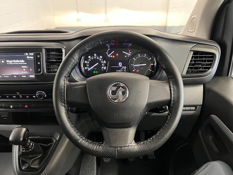 Used Vauxhall Vivaro 2020 for sale - 76904244: Photo 26