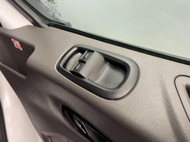 Used Ford Transit 2024 for sale - 76903923: Photo 11