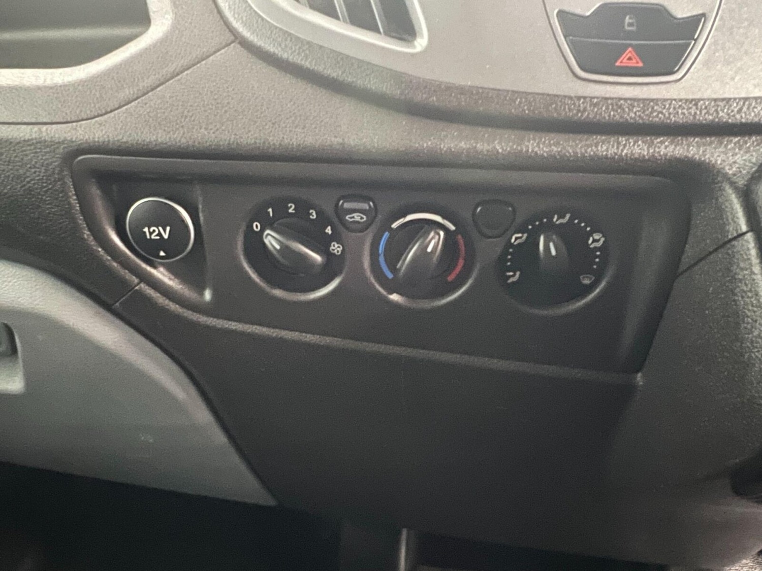 Used Ford Transit 2018 for sale - 76221815: Photo 15