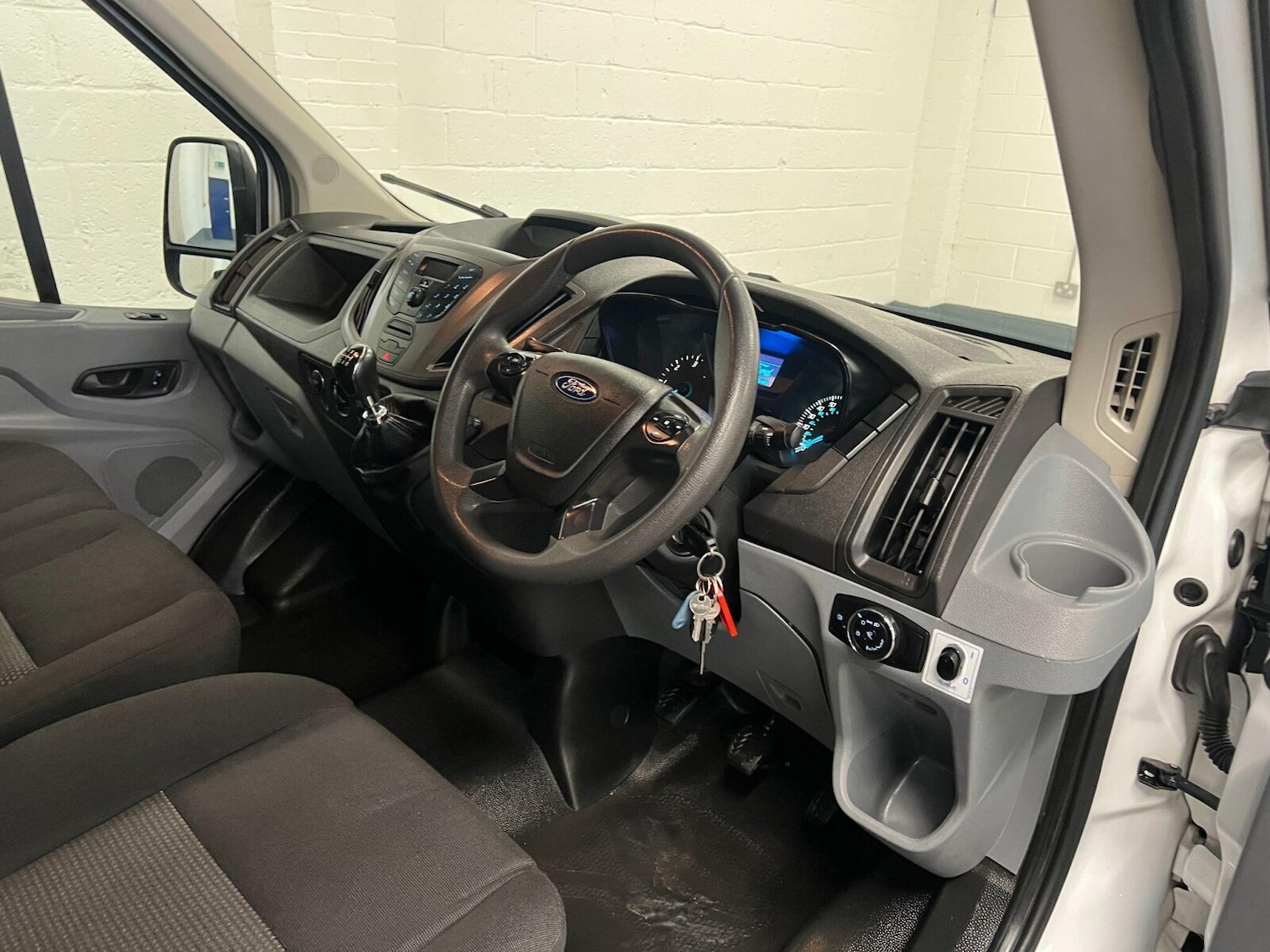 Used Ford Transit 2018 for sale - 76221815: Photo 17