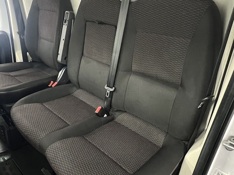Used Peugeot Boxer 2023 for sale - 76904302: Photo 35